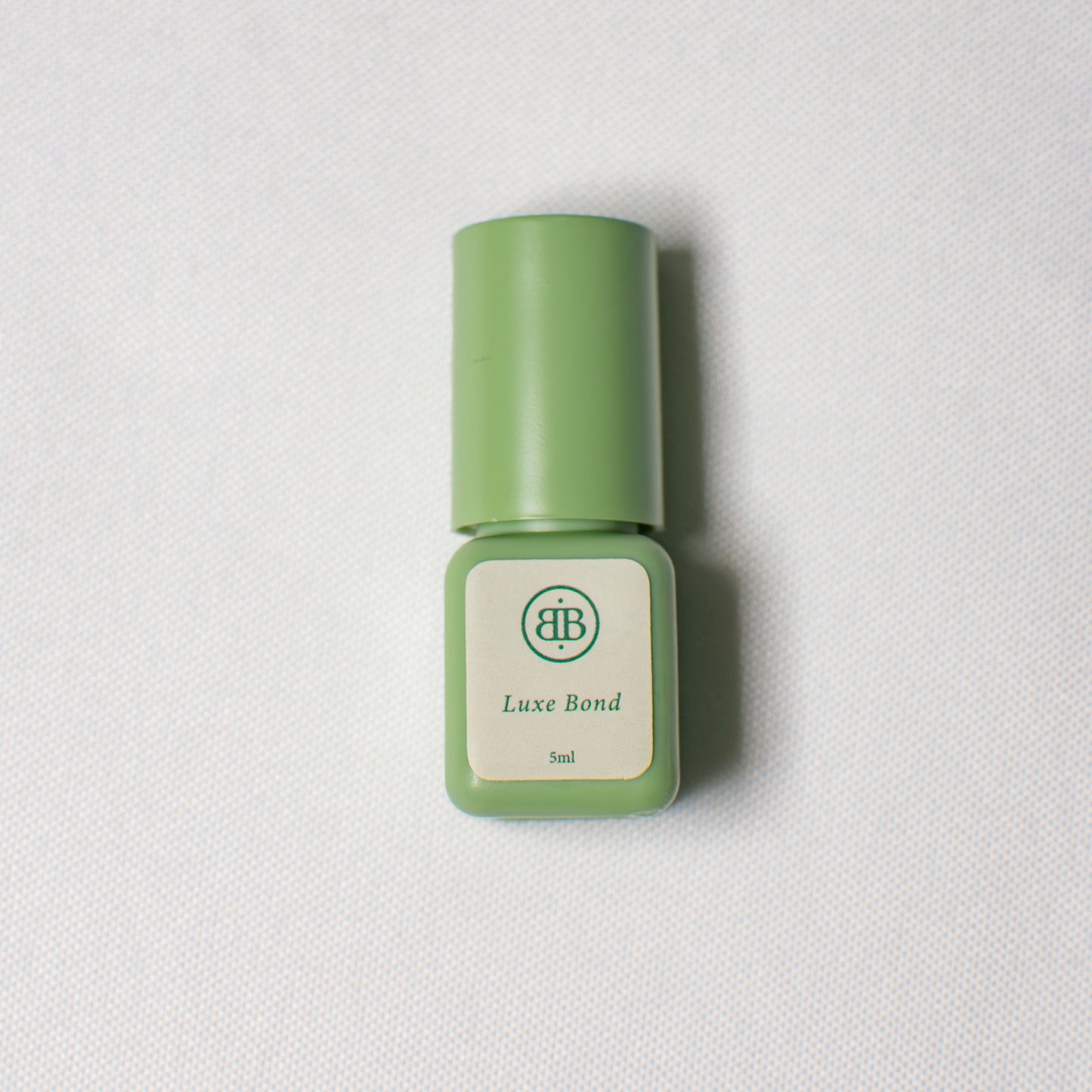 Luxe Bond Adhesive (Black) 5ml